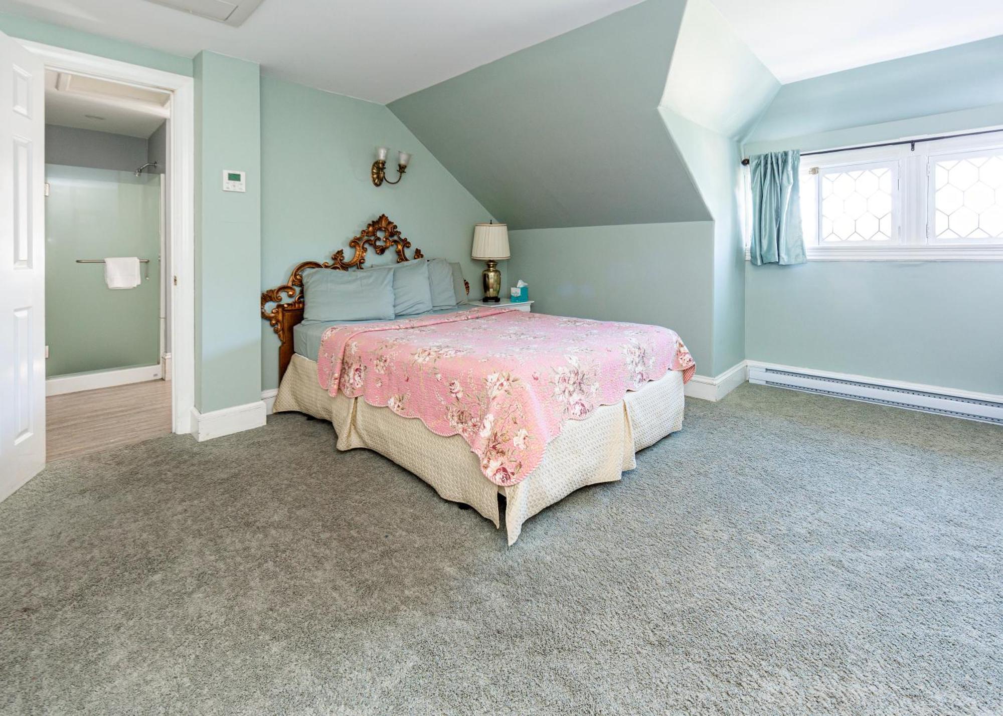 Thornhedge Bed & Breakfast 3*
